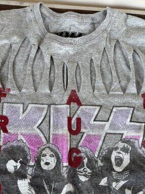KISS Tee Shirt  from the Destroyer Tour in Anaheim, CA in August 1976. Size XS